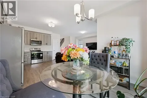 40 Moon Crescent Cambridge ON N1S 0C4