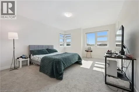 40 Moon Crescent Cambridge ON N1S 0C4