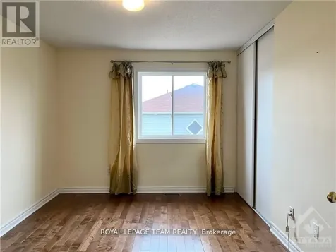 39 Bellrock Drive Ottawa ON K2K 3J4