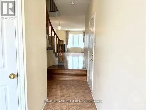 39 Bellrock Drive Ottawa ON K2K 3J4