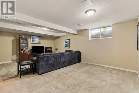 2110 Ricardo Street Ottawa ON K4A 4K6