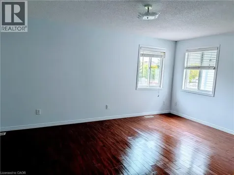 520 Chablis Drive Waterloo ON N2T 2X9