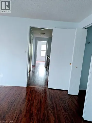 520 Chablis Drive Waterloo ON N2T 2X9