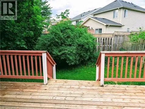 520 Chablis Drive Waterloo ON N2T 2X9