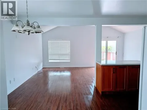520 Chablis Drive Waterloo ON N2T 2X9