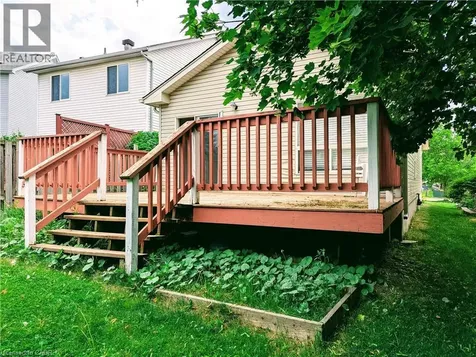 520 Chablis Drive Waterloo ON N2T 2X9