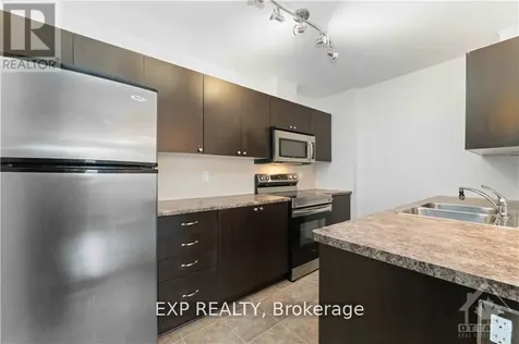 920 White Alder Avenue Ottawa ON K1T 4H3