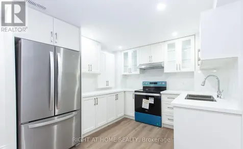 1112 Solomon Court Milton (wi Willmott) ON L9T 8H1