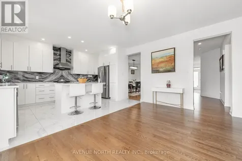 219 Reisling Way Ottawa ON K1T 0X1