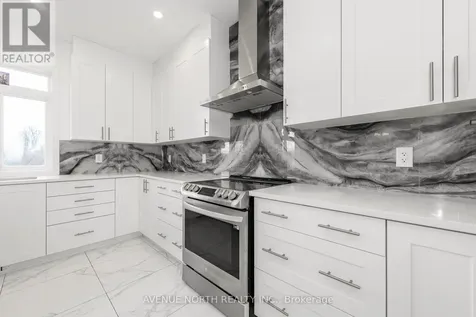219 Reisling Way Ottawa ON K1T 0X1