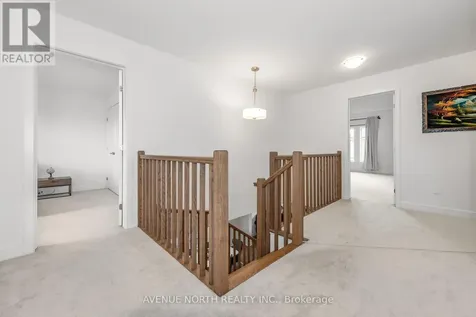 219 Reisling Way Ottawa ON K1T 0X1