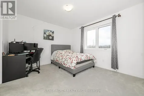 219 Reisling Way Ottawa ON K1T 0X1
