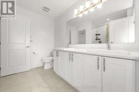 219 Reisling Way Ottawa ON K1T 0X1