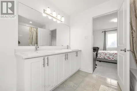 219 Reisling Way Ottawa ON K1T 0X1