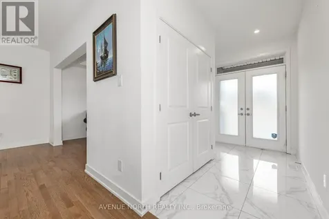 219 Reisling Way Ottawa ON K1T 0X1