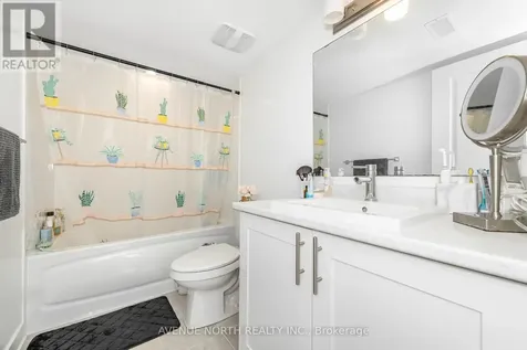 219 Reisling Way Ottawa ON K1T 0X1
