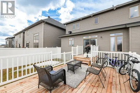 219 Reisling Way Ottawa ON K1T 0X1