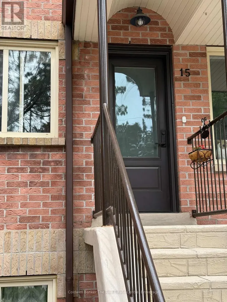 142 Ecclestone Drive Bracebridge ON P1L 1G6