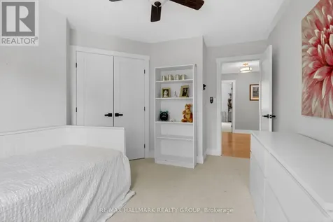 104 Wilbert Cox Drive Ottawa ON K0A 1L0