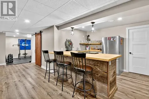 104 Wilbert Cox Drive Ottawa ON K0A 1L0