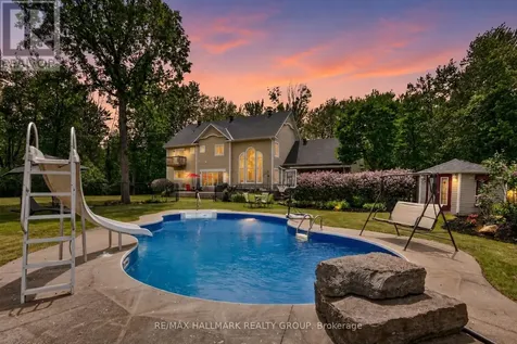 104 Wilbert Cox Drive Ottawa ON K0A 1L0
