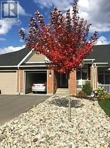 66 Kayenta Street West Ottawa ON K2S 2K7