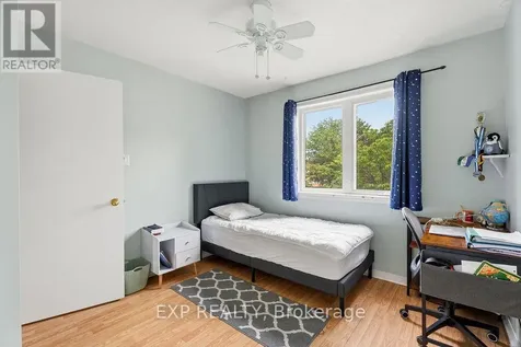 164 Midsummer Terrace Ottawa ON K1E 3V5