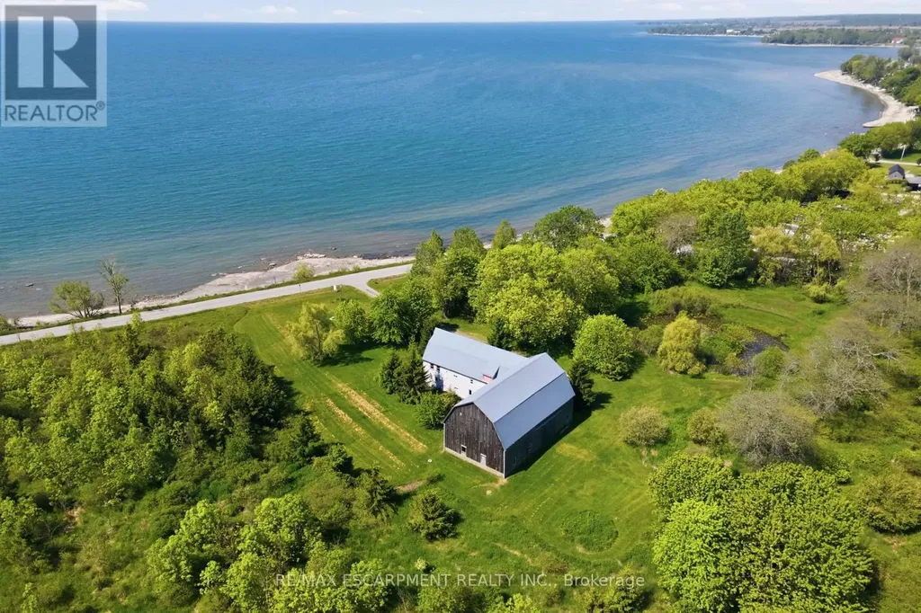 2069 Lakeshore Road Haldimand ON N1A 2W8