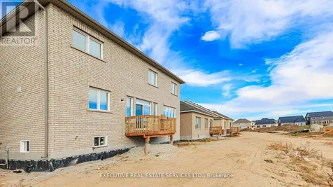 42 Tracey Lane Collingwood ON L9Y 3L7