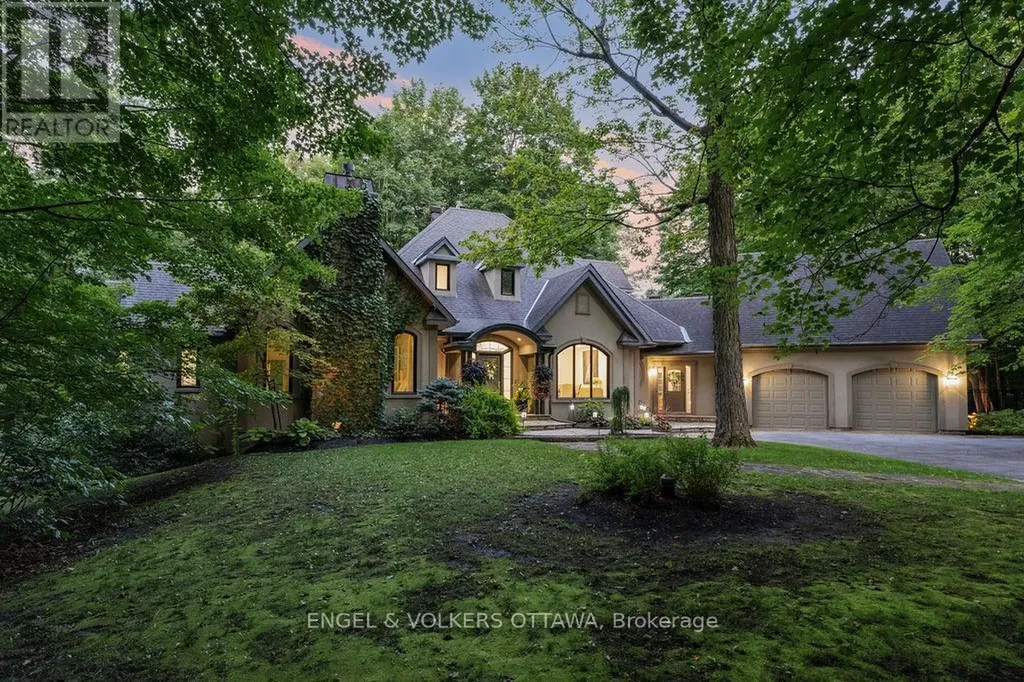 1412 Houston Crescent Ottawa ON K2W 1B6