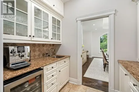 1412 Houston Crescent Ottawa ON K2W 1B6