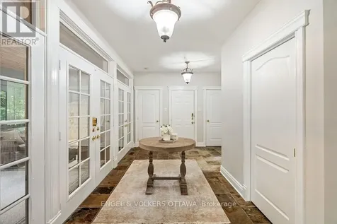 1412 Houston Crescent Ottawa ON K2W 1B6