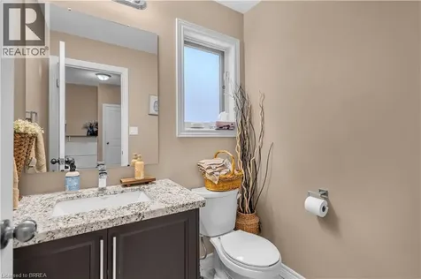 28 Banks Street Brantford ON N3T 0H7