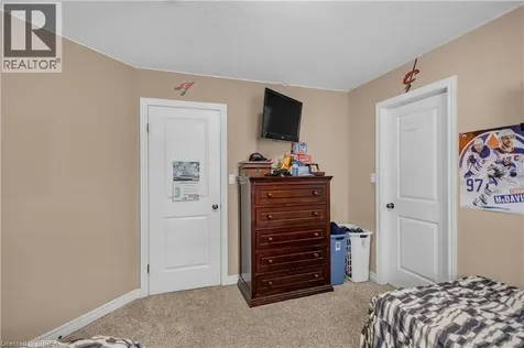 28 Banks Street Brantford ON N3T 0H7
