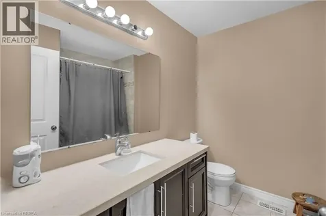 28 Banks Street Brantford ON N3T 0H7