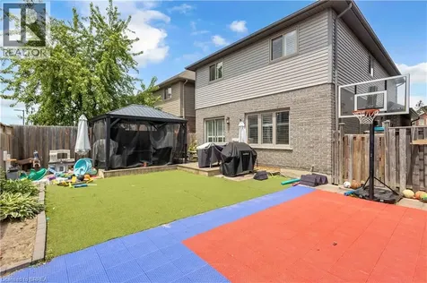 28 Banks Street Brantford ON N3T 0H7