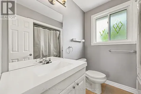 3152 Poirier Avenue Cornwall ON K6K 1C8