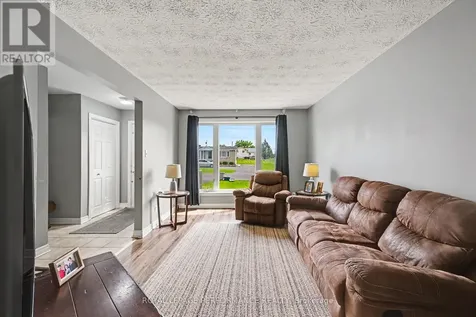 3152 Poirier Avenue Cornwall ON K6K 1C8