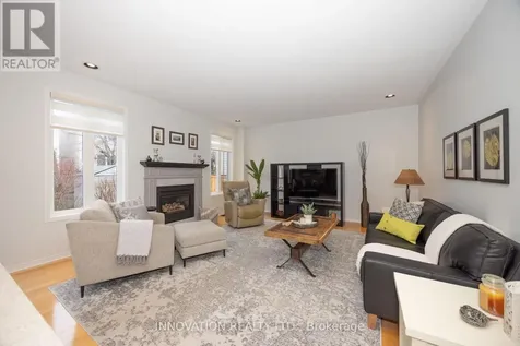 15 Whithorn Avenue Ottawa ON K2K 3B2
