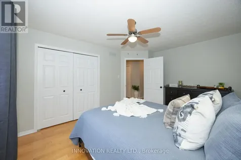 15 Whithorn Avenue Ottawa ON K2K 3B2