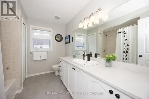 15 Whithorn Avenue Ottawa ON K2K 3B2