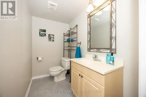 15 Whithorn Avenue Ottawa ON K2K 3B2