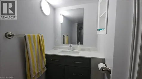 10 Doll Court Kitchener ON N2E 4H1