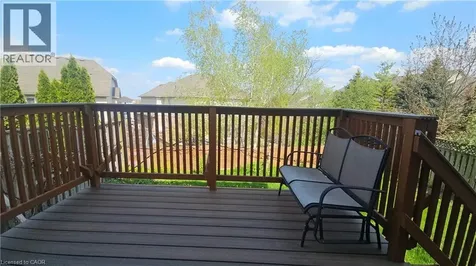 10 Doll Court Kitchener ON N2E 4H1