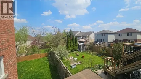 10 Doll Court Kitchener ON N2E 4H1