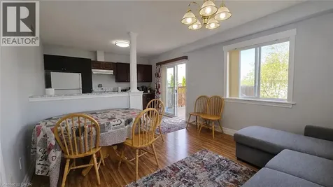 10 Doll Court Kitchener ON N2E 4H1