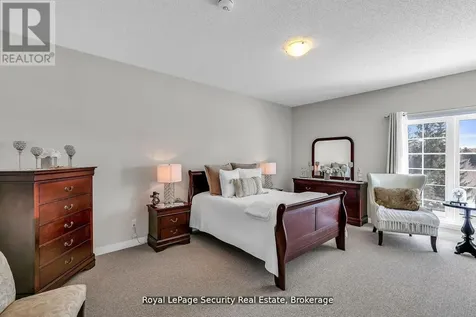 54 Koda Street Barrie ON L9J 0J6