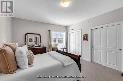 54 Koda Street Barrie ON L9J 0J6