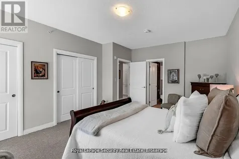54 Koda Street Barrie ON L9J 0J6