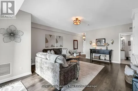 54 Koda Street Barrie ON L9J 0J6